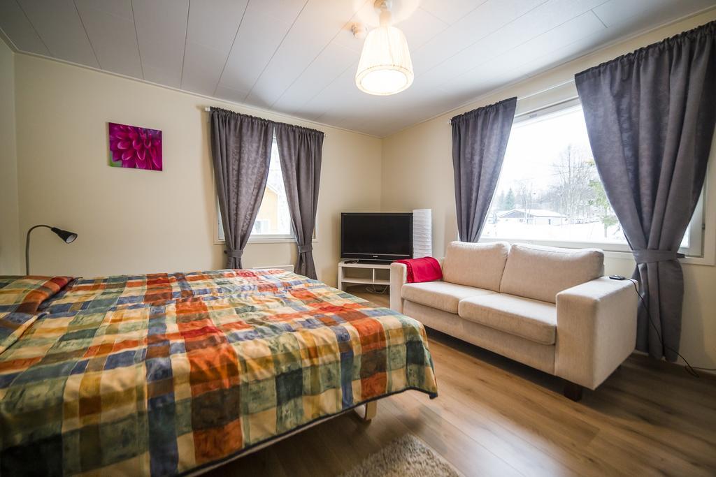 Kymppi Villa Rovaniemi Oda fotoğraf