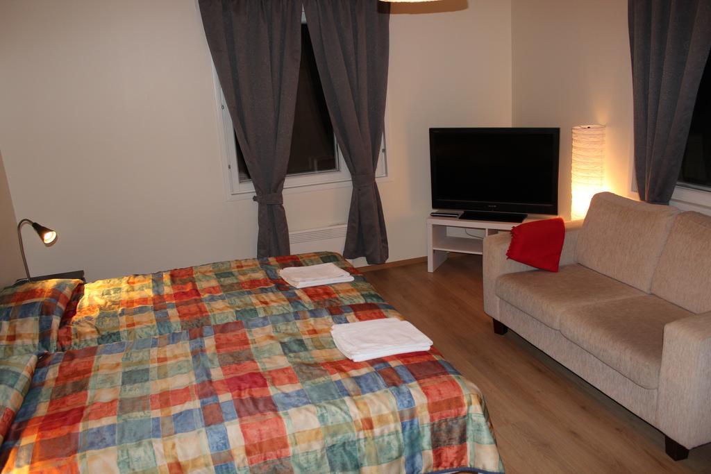 Kymppi Villa Rovaniemi Oda fotoğraf